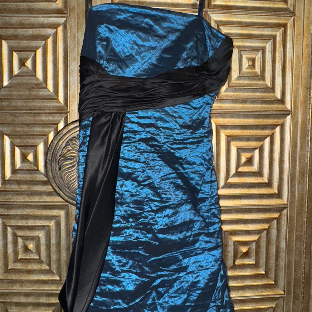 BCBG Elegant Blue and Black Strapless Dress